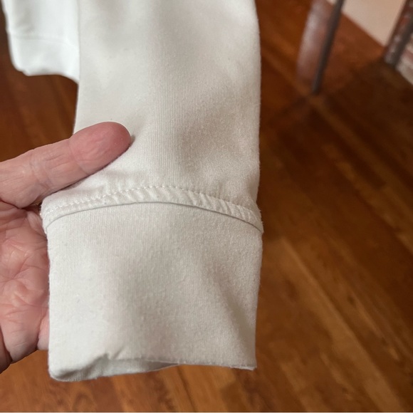 Real Rae Dunn "Wifey" Sweatshirt. Long Sleeved. Hard to find. GC. Extra Small. - Picture 5 of 6